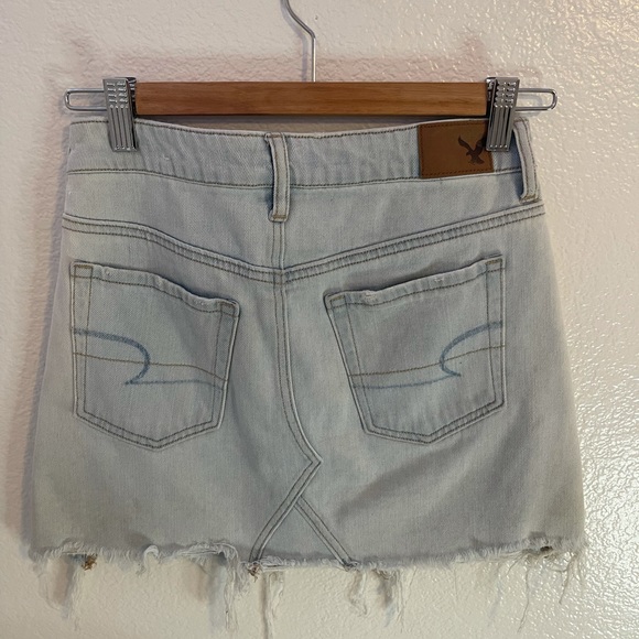 American Eagle Light Wash Denim Skirt - Picture 2 of 2